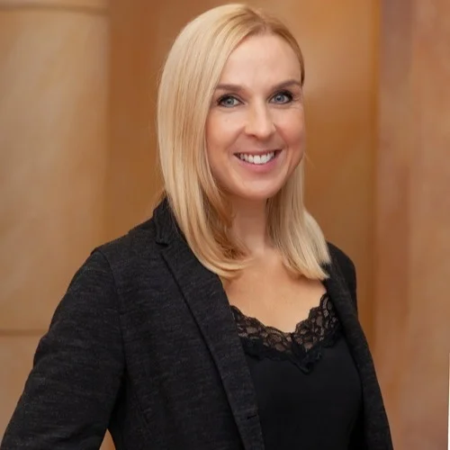 Jennifer Wright