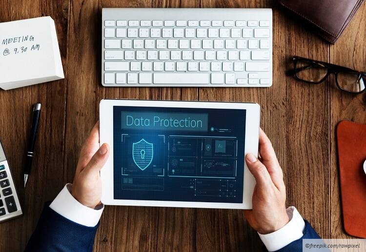 Datenschutz und Schweigepflicht in der Zahnarztpraxis Datenschutz und Schweigepflicht in der Zahnarztpraxis