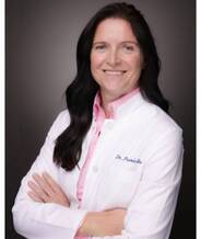 Dr. Nina Psenicka